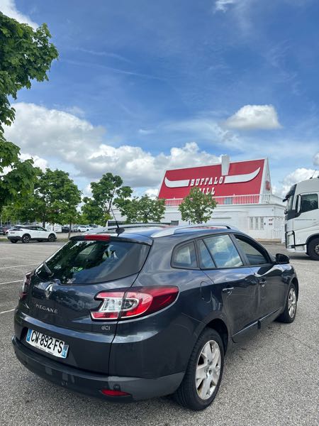Renault Megane IV (2) ESTATE 1.5 BLUE DCI 115 BUSINESS 21N