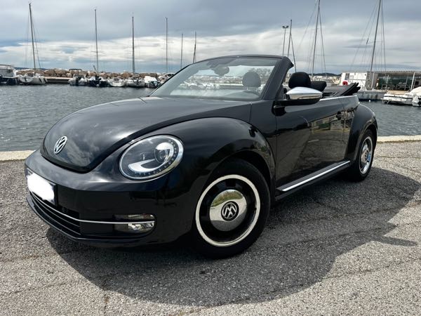 Volkswagen Coccinelle (2) CABRIOLET 2.0 TDI 110 DESIGN DSG7