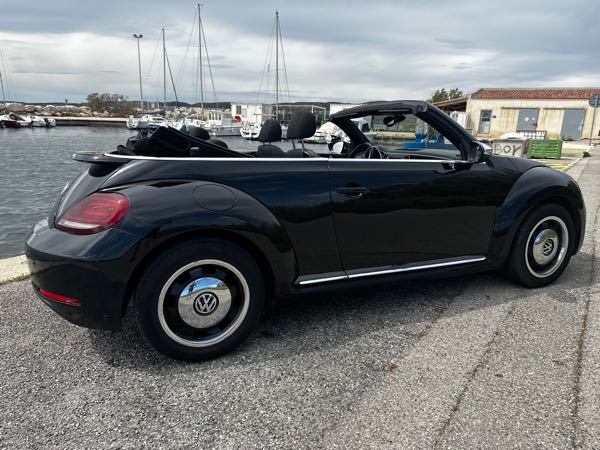Volkswagen Coccinelle (2) CABRIOLET 2.0 TDI 110 DESIGN DSG7
