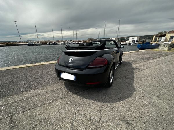 Volkswagen Coccinelle (2) CABRIOLET 2.0 TDI 110 DESIGN DSG7