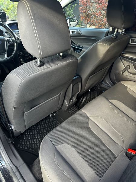 Ford Fiesta V (2) 1.5 TDCI 95 TITANIUM 5P