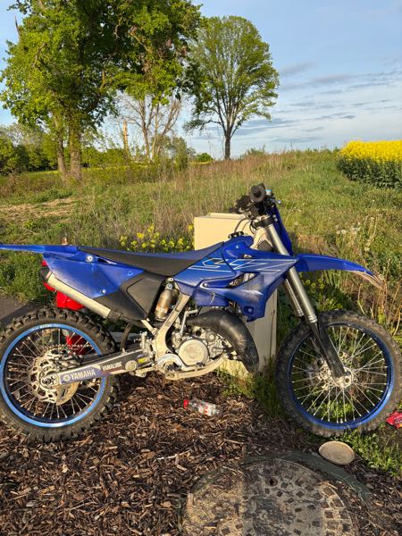 YAMAHA YZ