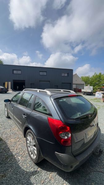 Renault Laguna II ESTATE 1.9 DCI 120 INITIALE