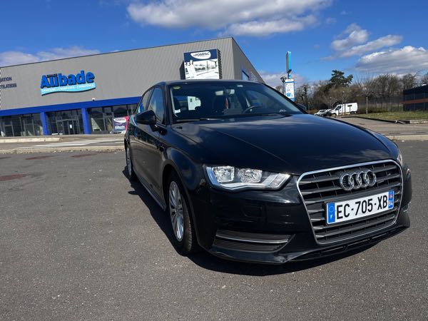 Audi A3 III BERLINE 1.6 TDI 110 5CV ATTRACTION