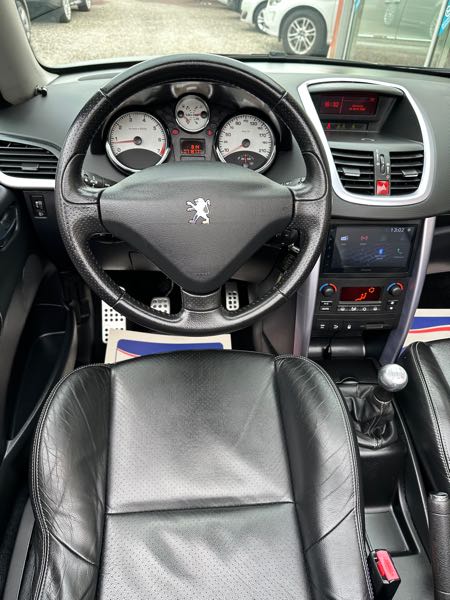 Peugeot 207 (2) CC 1.6 THP 150 FELINE