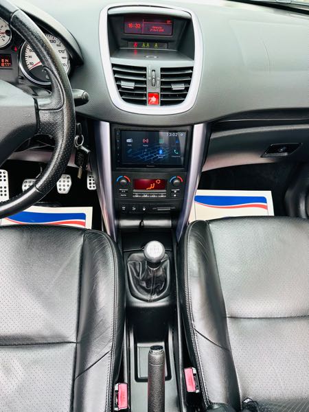Peugeot 207 (2) CC 1.6 THP 150 FELINE