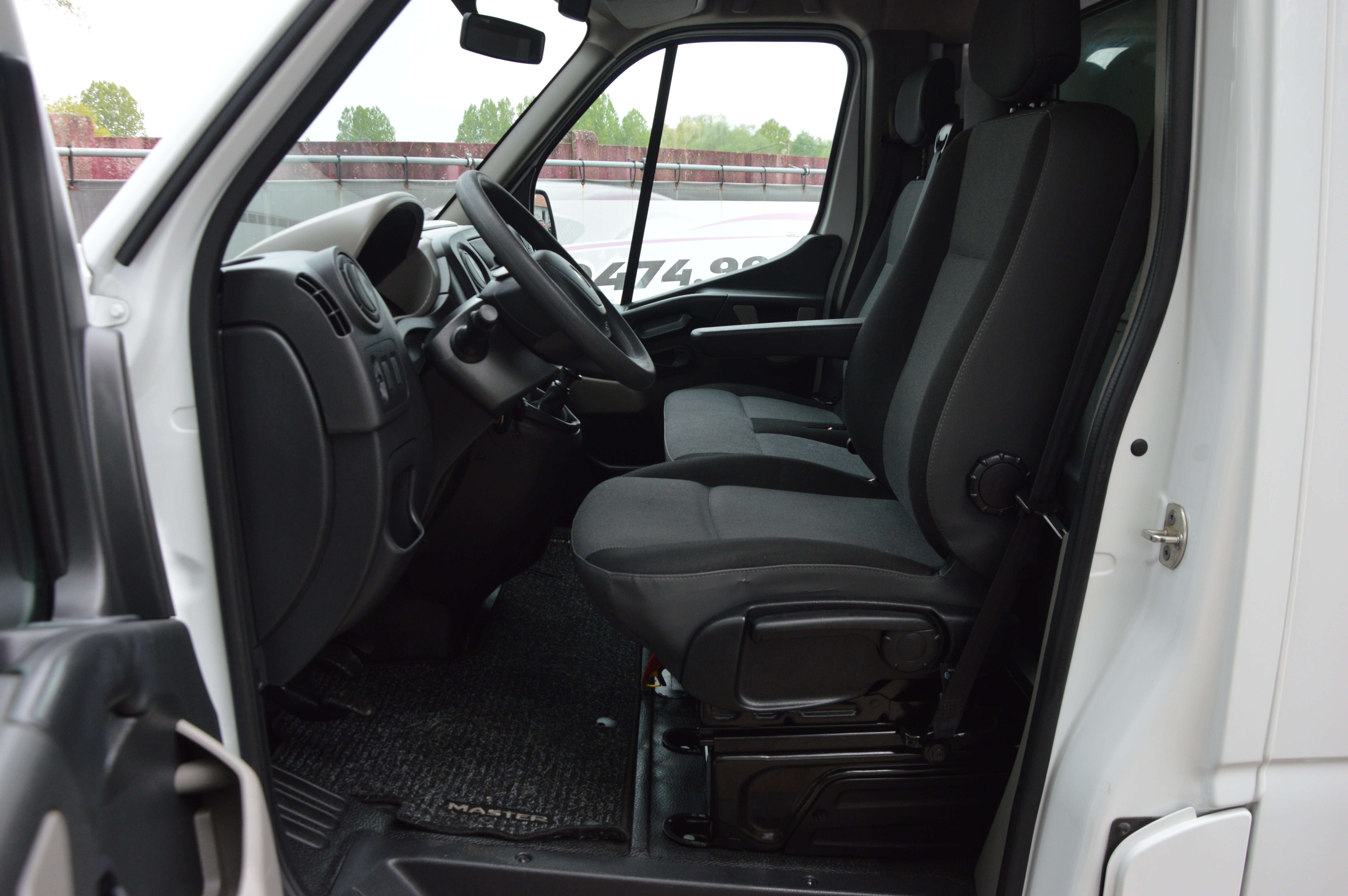 Renault Master 2.3dCi Cargo CAISSE ALLU CLIM 39.740KM