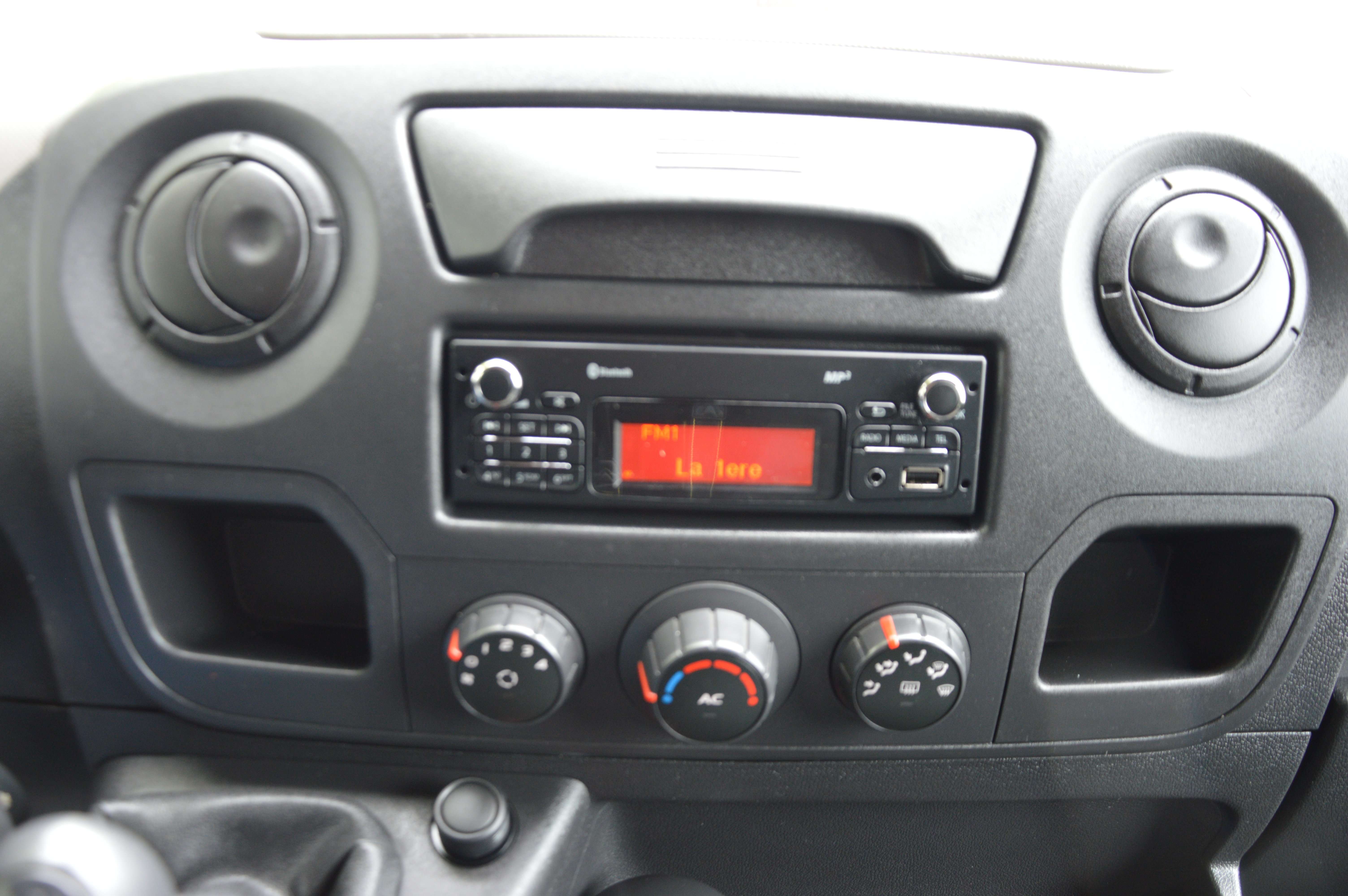 Renault Master 2.3dCi Cargo CAISSE ALLU CLIM 39.740KM