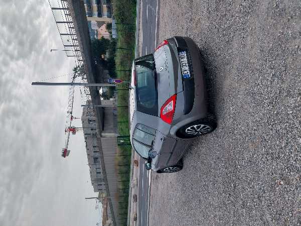 Renault Megane II (2) 1.5 DCI 85 5P