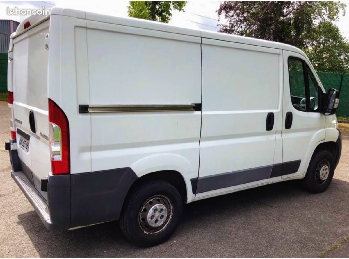 Peugeot Boxer II CONFORT TOLE 330 L1H1 HDI 100