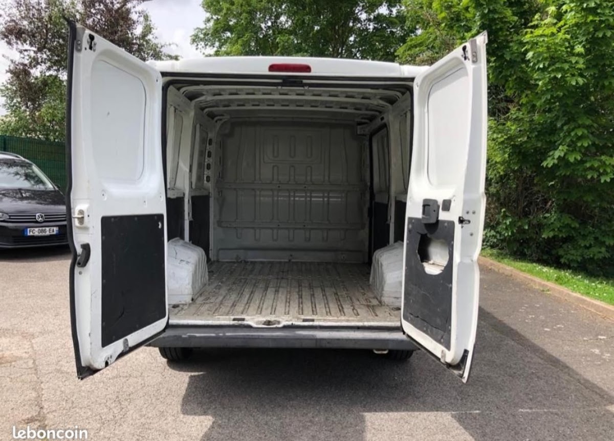 Peugeot Boxer II CONFORT TOLE 330 L1H1 HDI 100