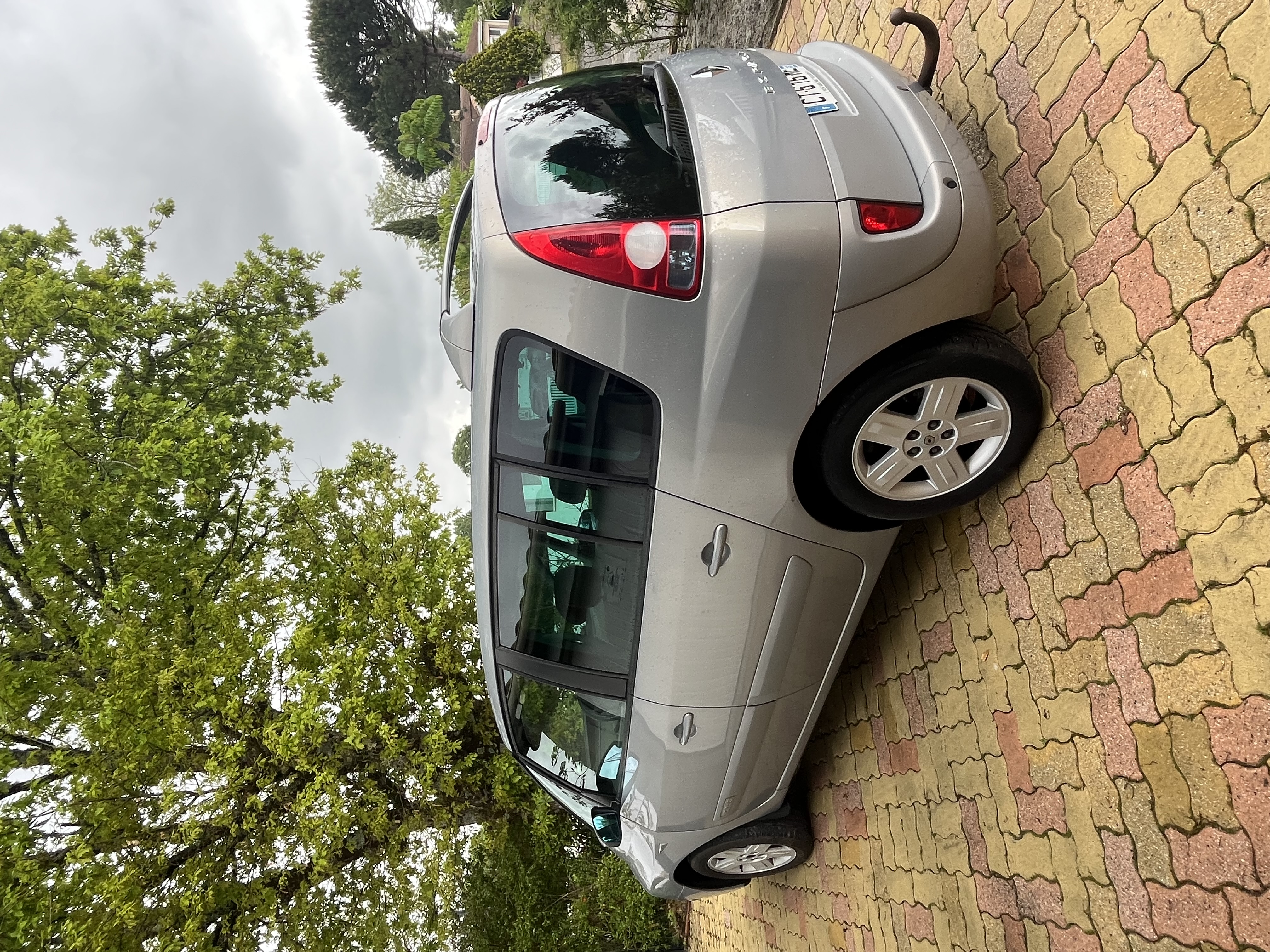 Renault Espace IV 2.2 DCI 150 PRIVILEGE