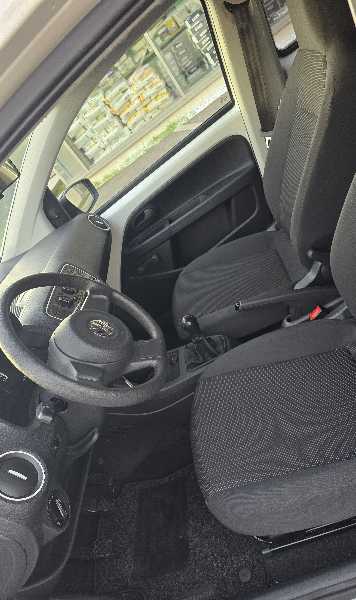 Volkswagen Up! 1.0 75 WHITE UP! 5P