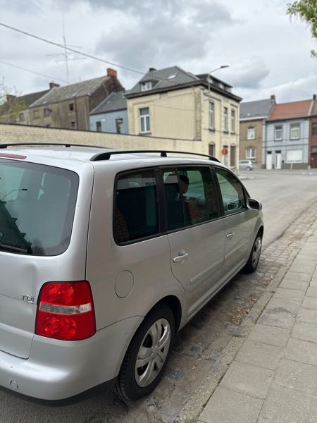 Volkswagen Touran (2) 1.9 TDI 105 CONFORT