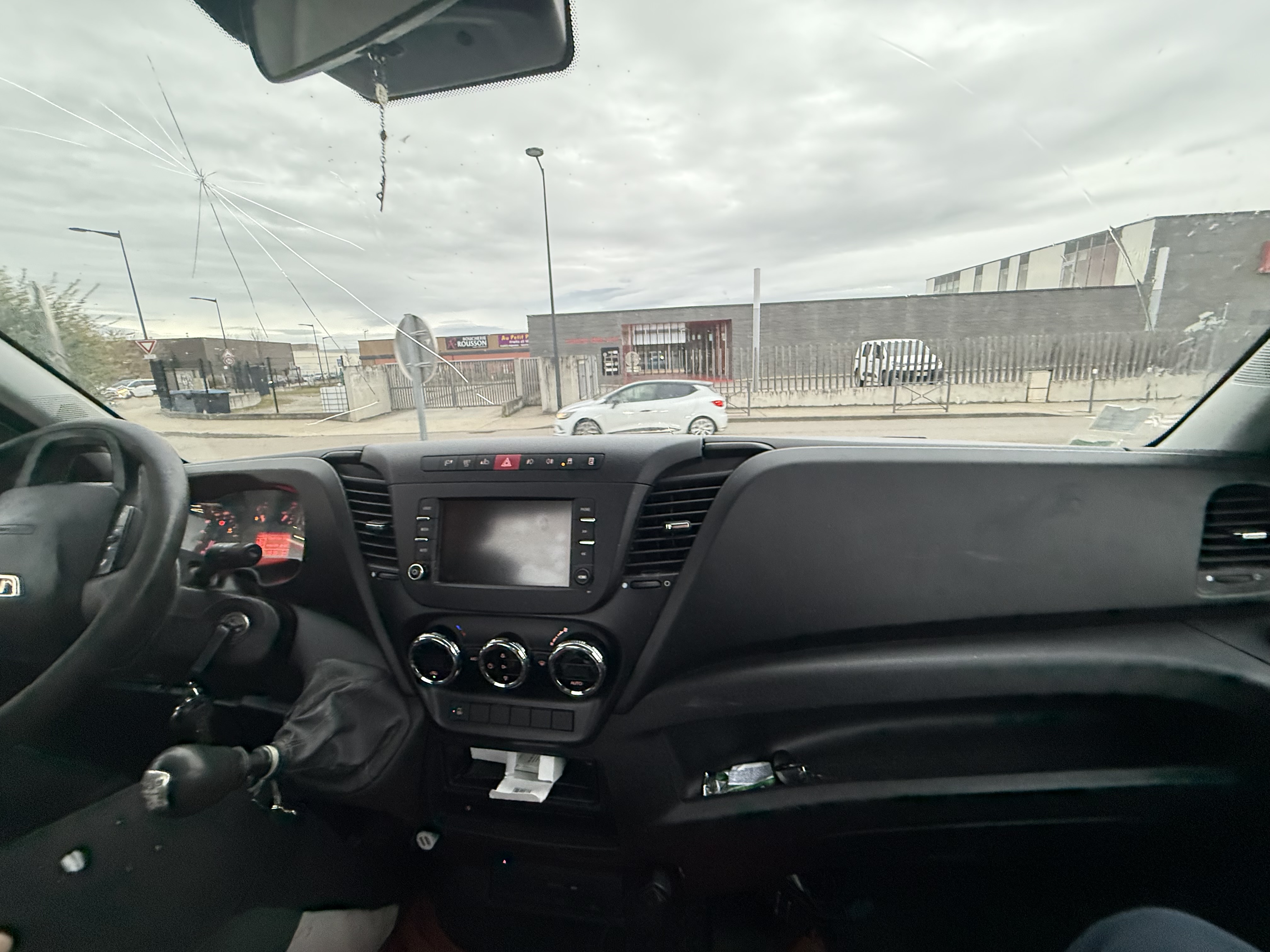 Iveco Daily V 3.0 35S17L V9 H2 3000