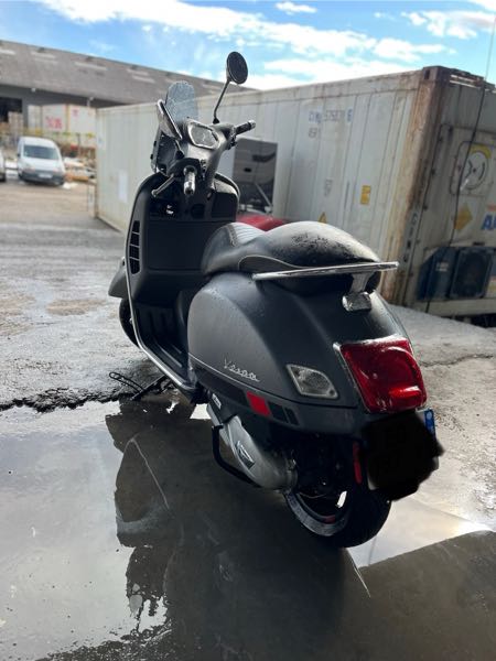 PIAGGIO VESPA GTS SUPER SPORT