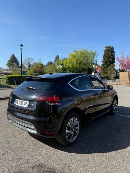 Citroen Ds4 Citroën DS4 1.6 BLUE HDI 120ch EAT6