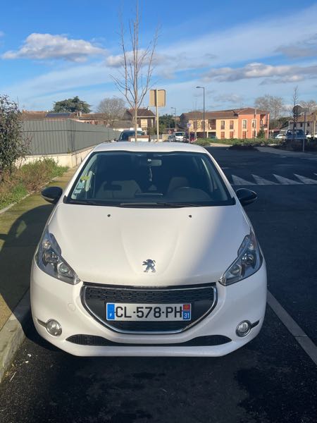 Peugeot 208 1.6 E-HDI FAP 92 ACTIVE 5P