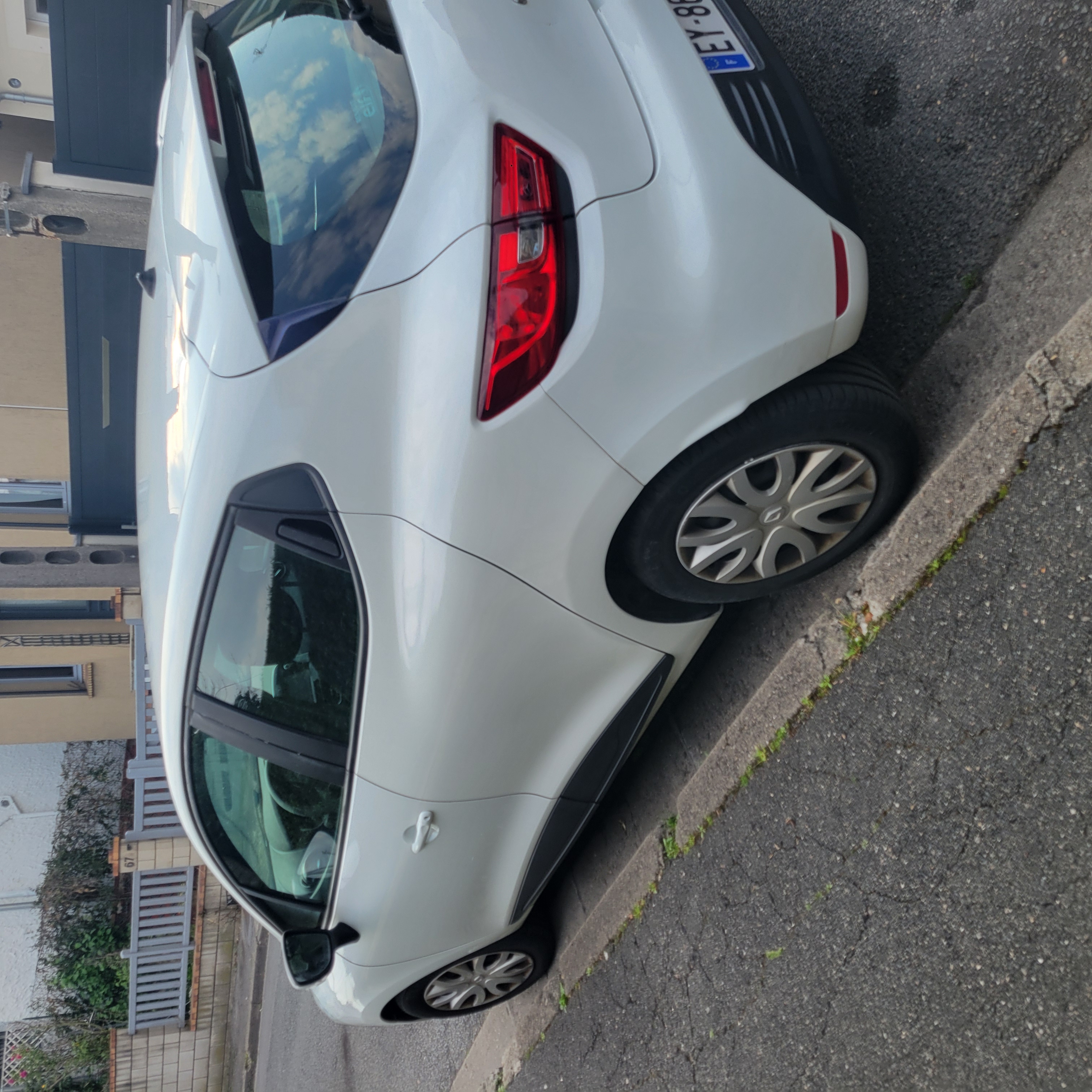 Renault Clio Ctte IV (2) 1.5 DCI 75 ENERGY TREND