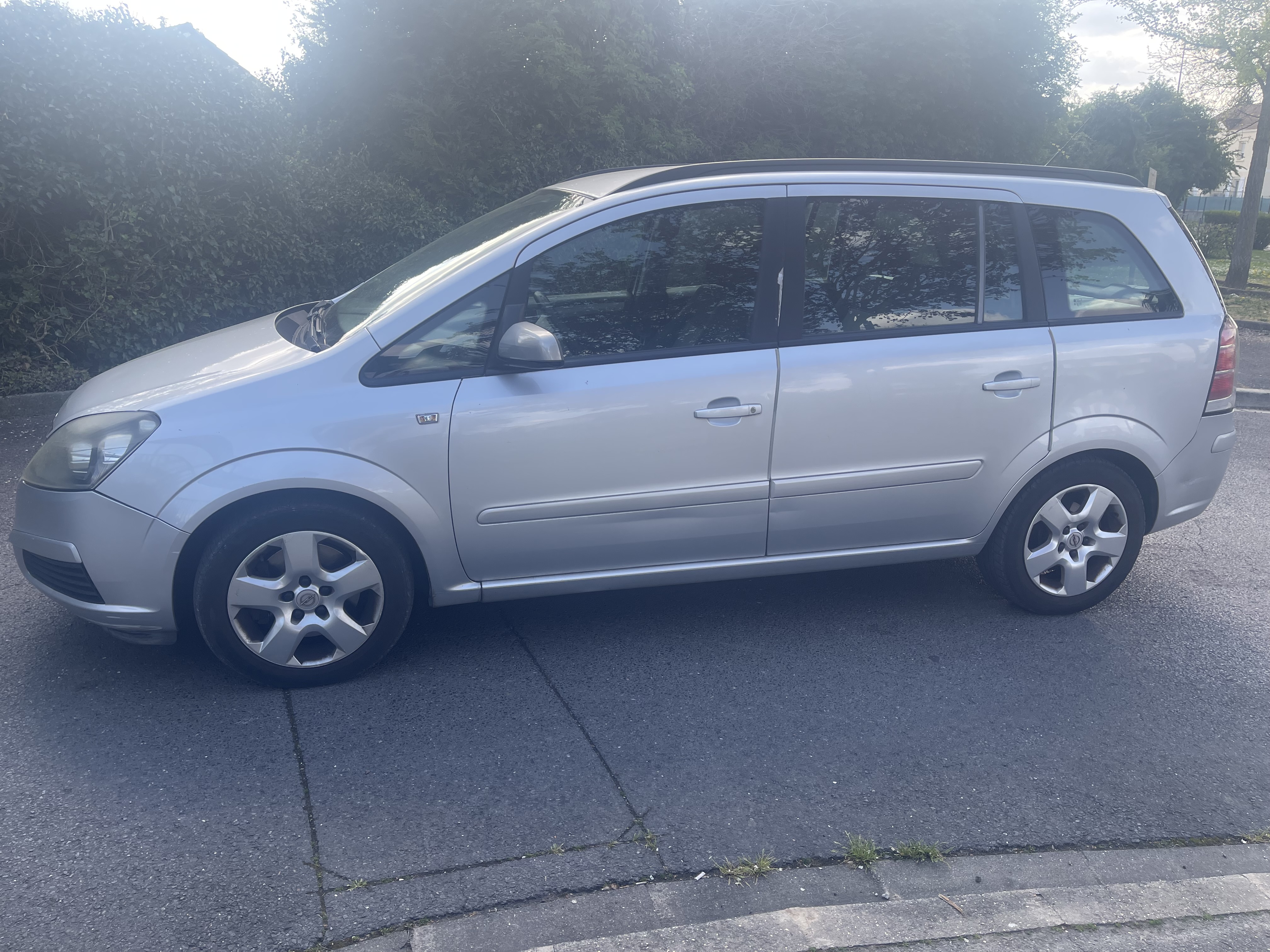 Opel Zafira 1.9 cdi 110 2007 7 places