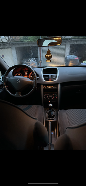 Peugeot 207 peugeot 207 1.4L 16V