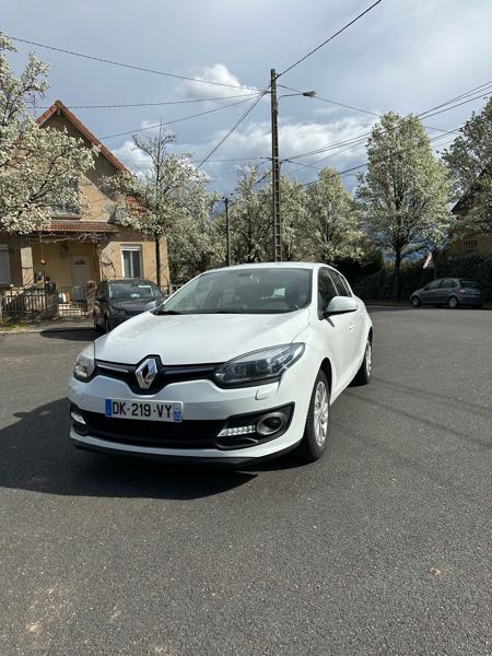 Renault Megane II (2) COUPE-CABRIOLET 1.6 16V 115 PRIVILEGE