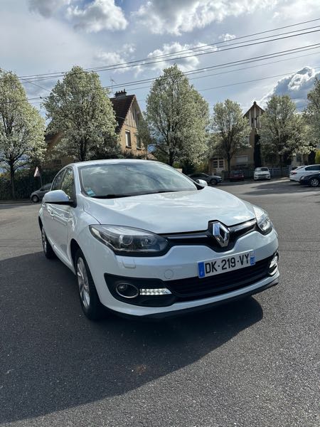 Renault Megane II (2) COUPE-CABRIOLET 1.6 16V 115 PRIVILEGE