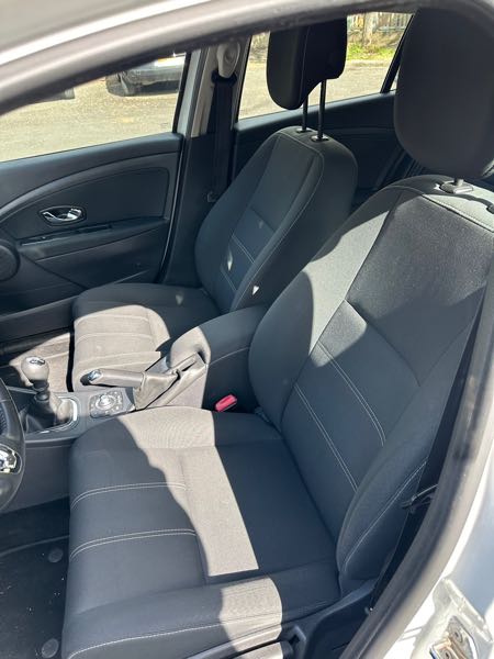 Renault Megane II (2) COUPE-CABRIOLET 1.6 16V 115 PRIVILEGE
