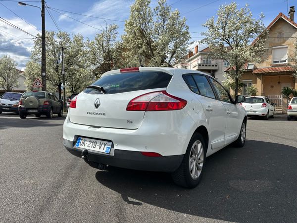 Renault Megane II (2) COUPE-CABRIOLET 1.6 16V 115 PRIVILEGE