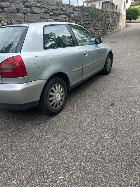 Audi A3 TDI 110 AMBITION 3P