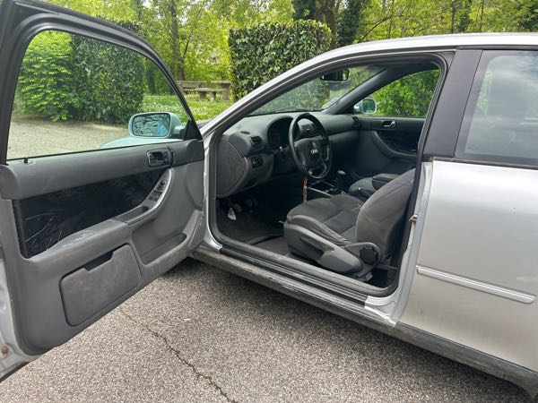 Audi A3 TDI 110 AMBITION 3P