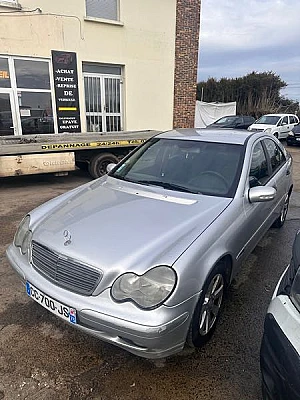 Mercedes-Benz Classe C II 220 CDI