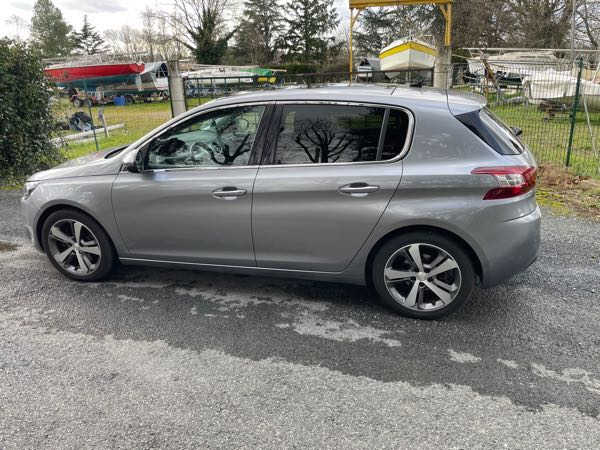 Peugeot 308 (2) 2.0 HDI 150 FAP FELINE BVM6 5P