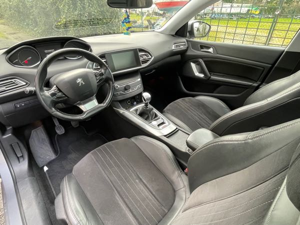 Peugeot 308 (2) 2.0 HDI 150 FAP FELINE BVM6 5P