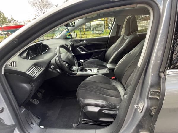 Peugeot 308 (2) 2.0 HDI 150 FAP FELINE BVM6 5P