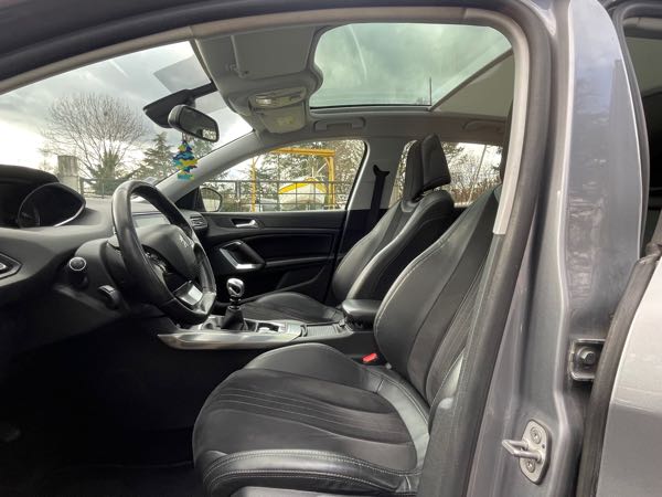 Peugeot 308 (2) 2.0 HDI 150 FAP FELINE BVM6 5P