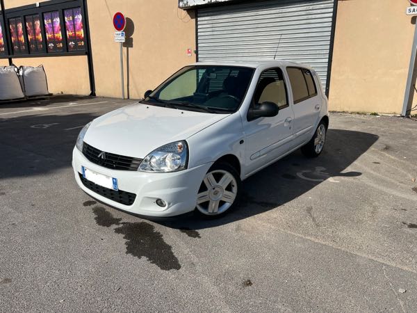 Renault Clio II (2) CAMPUS 1.5 DCI 65 5P
