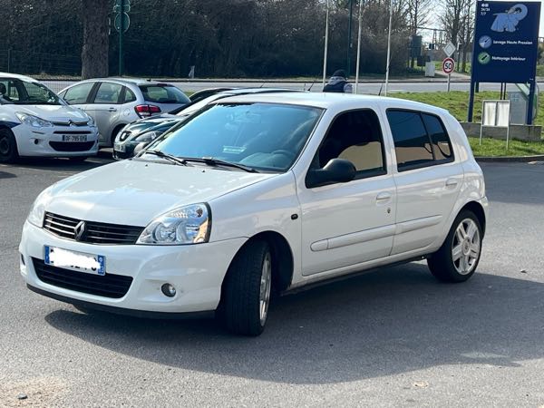 Renault Clio II (2) CAMPUS 1.5 DCI 65 5P