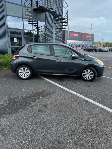 Peugeot 208 1.4 HDI FAP 68 URBAN SOUL 5P