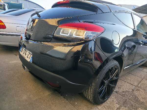 Renault Megane III (2) COUPE 1.5 DCI 110 FAP ENERGY GT LINE ECO2