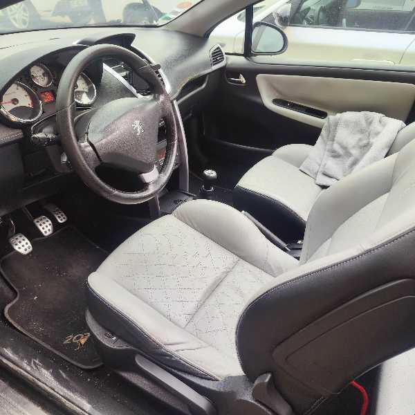 Peugeot 207 (2) CC 1.6 HDI 110 FAP ROLAND GARROS