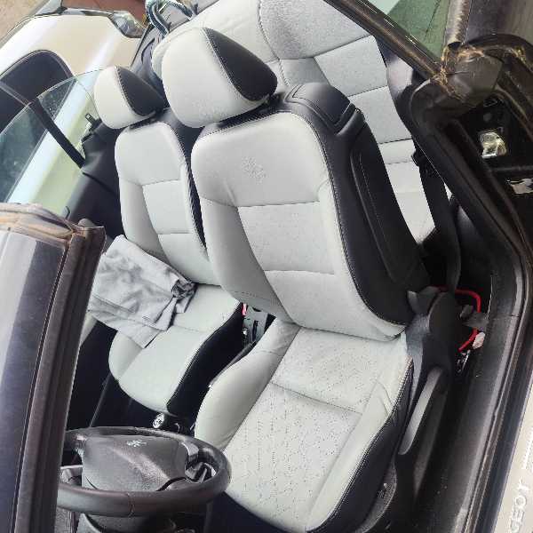 Peugeot 207 (2) CC 1.6 HDI 110 FAP ROLAND GARROS