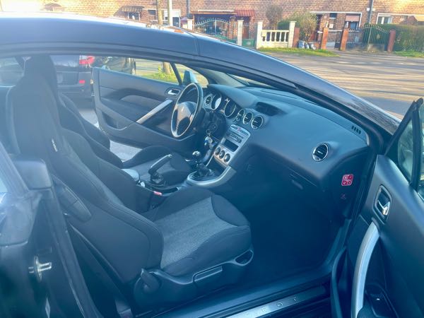 Peugeot 308 (2) CC 1.6 E-HDI 112 FAP SPORT PACK BV6