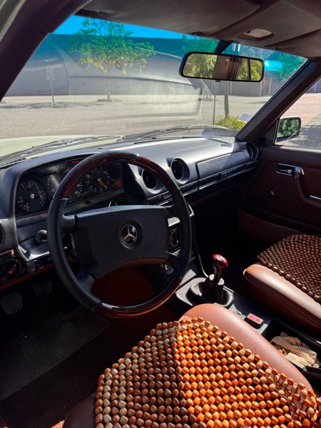 Mercedes-Benz 190 Mercedes 220d collection rare