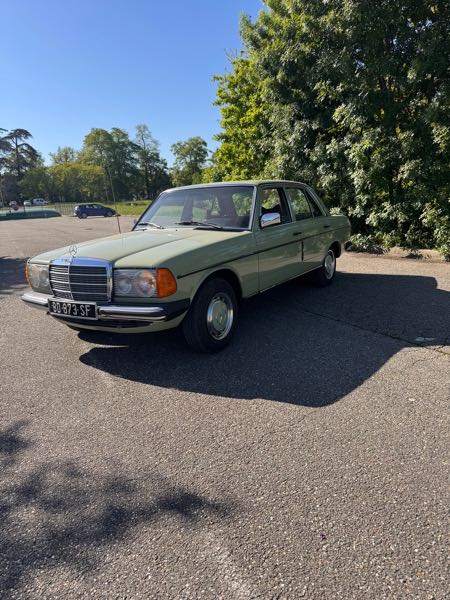 Mercedes-Benz 190 Mercedes 220d collection rare