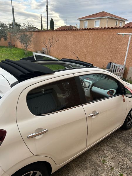 Peugeot 108 1.2 PURETECH 82 TOP! ROLAND GARROS 5P