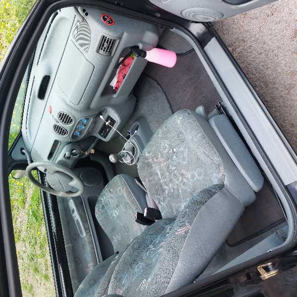 Renault Twingo II 1.2 60 EXPRESSION