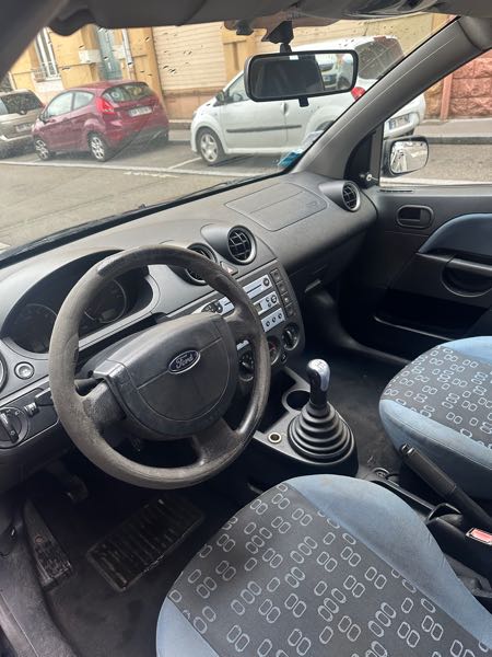Ford Fiesta VI 1.1 75 CONNECT BUSINESS 5P