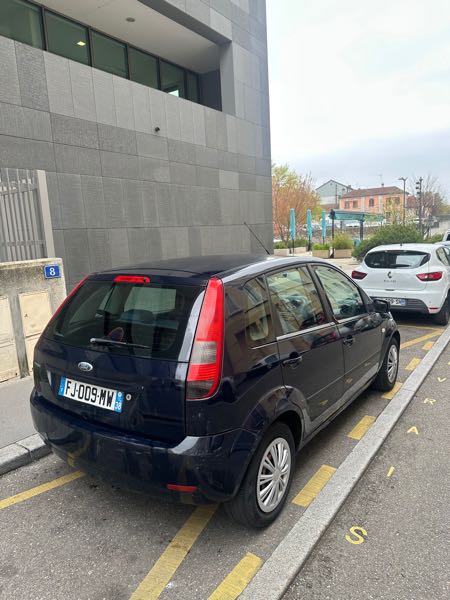 Ford Fiesta VI 1.1 75 CONNECT BUSINESS 5P