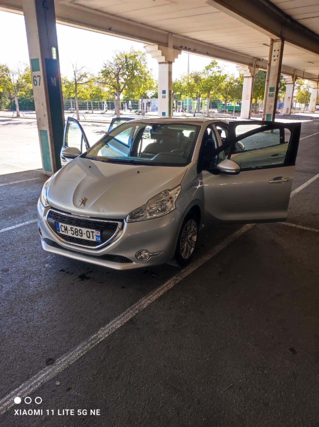 Peugeot 208 1.4 HDI FAP 68 ALLURE 5P